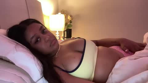 Snapshot of elibabyyy2 chatting on June 11, 3:48 am elibabyyy2 online show from June 11, 3:48 am