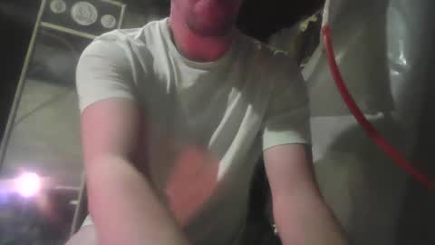 Snapshot of elijahk77756 chatting on February 23, 12:27 pm elijahk77756 online show from February 23, 12:27 pm