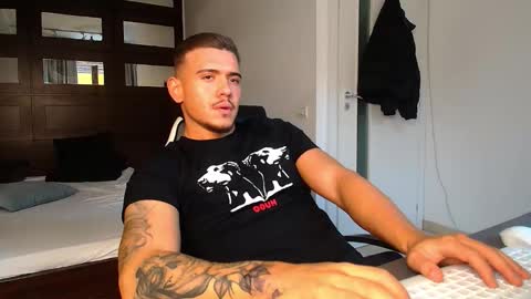 ElijahThorne online show from February 19, 10:11 am