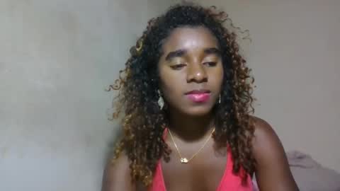 Snapshot of elina981 chatting on May 14, 7:04 am elina981 online show from May 14, 7:04 am