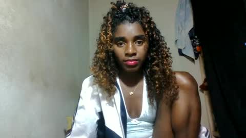 elina981 online show from July 1, 12:18 pm