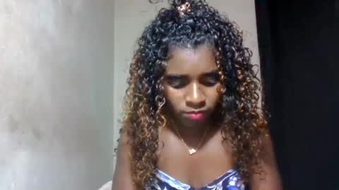 elina981 online show from August 1, 3:33 pm