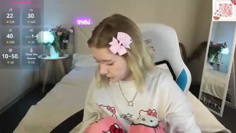 Snapshot of elira_vane chatting on July 2, 2:55 am Elira Vane online show from July 2, 2:55 am