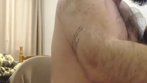 Snapshot of elis1992 chatting on December 12, 12:01 pm elis online show from December 12, 12:01 pm