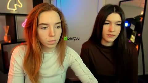 Snapshot of elis_sunny chatting on March 15, 7:14 am elis_sunny online show from March 15, 7:14 am