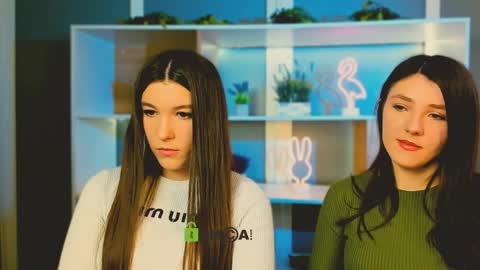 Snapshot of elis_sunny chatting on March 20, 1:05 pm elis_sunny online show from March 20, 1:05 pm