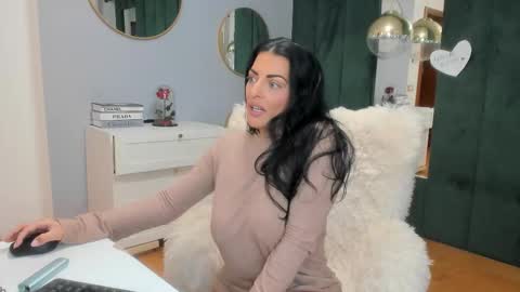 Maria online show from November 2, 6:05 am