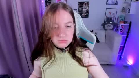 your sweet Lisa online show from July 31, 3:39 am