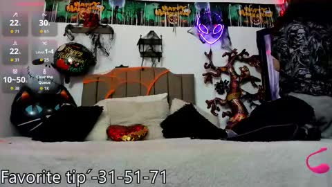 Snapshot of elisabeth_swan chatting on October 16, 10:05 am Elizabeth  online show from October 16, 10:05 am