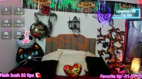 Elizabeth  online show from October 28, 12:09 pm