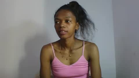 elisacich online show from March 16, 5:44 am