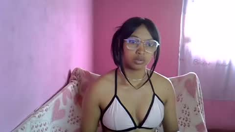 elisah01 online show from July 24, 6:11 am