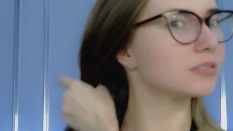 Elison online show from November 28, 7:22 am