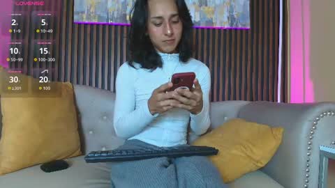 Snapshot of elisasue chatting on July 2, 4:07 am Elisa Sue online show from July 2, 4:07 am