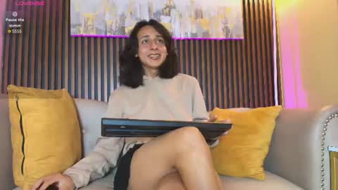 Snapshot of elisasue chatting on July 7, 3:09 am Elisa Sue online show from July 7, 3:09 am