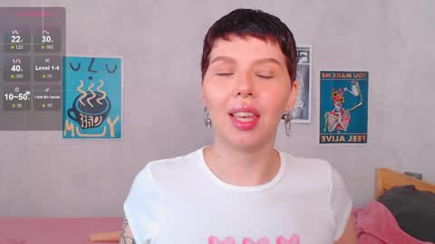 Snapshot of elise_day chatting on May 16, 9:06 am elise_day online show from May 16, 9:06 am