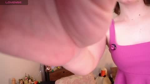 elise_nyx online show from May 5, 12:35 pm
