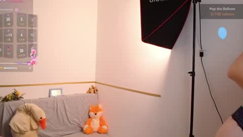 elise_nyx online show from July 23, 8:18 pm