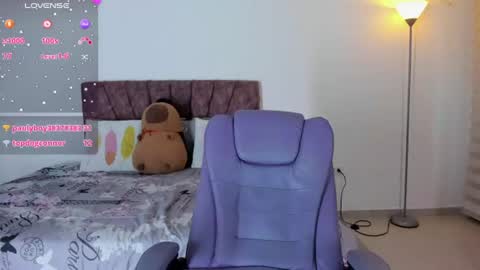 Snapshot of eliss_sweet chatting on July 2, 3:23 am Elissabeth online show from July 2, 3:23 am