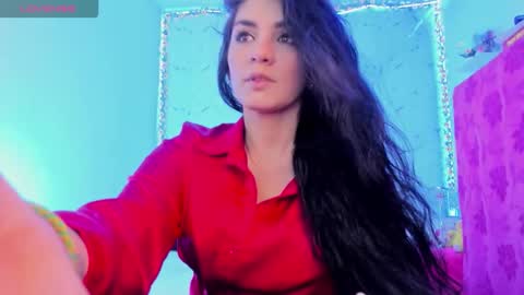 E L I S S A online show from November 30, 8:46 pm