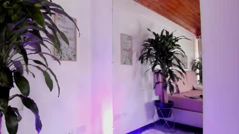 elissa_sexygirl online show from September 28, 4:23 pm