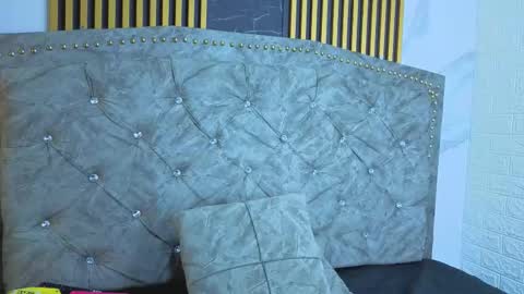 elisvega online show from February 18, 7:37 am