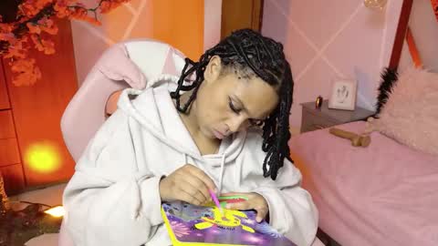 elit noa online show from December 21, 7:37 am