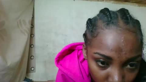 elita12010 online show from December 14, 4:40 am