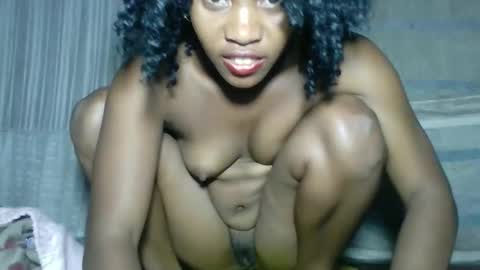 elita12010 online show from May 1, 11:31 pm