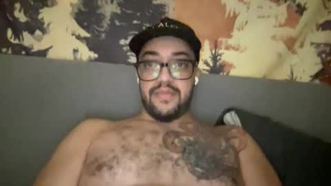 Snapshot of elitealex87 chatting on October 24, 9:49 am elitealex87 online show from October 24, 9:49 am