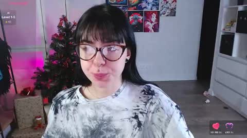 Ari online show from January 8, 4:44 pm