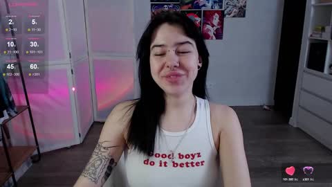 Ari online show from February 4, 5:01 pm