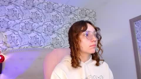 Eliza online show from March 12, 7:38 pm