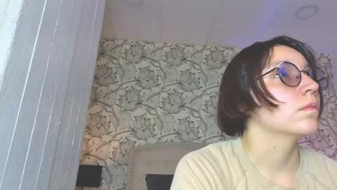 Snapshot of eliza_gh chatting on May 5, 7:11 pm Eliza online show from May 5, 7:11 pm