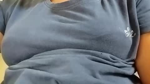 Snapshot of eliza_sexy03 chatting on September 13, 3:45 pm eliza_sexy03 online show from September 13, 3:45 pm