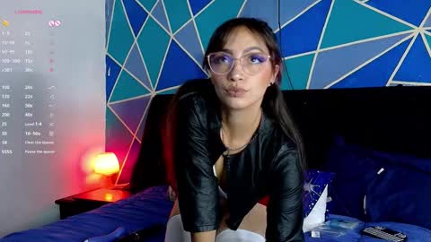 elizabeht_911 online show from March 15, 7:31 pm