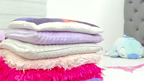 ELIZA online show from July 27, 3:24 am