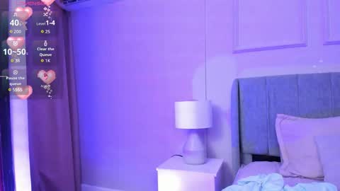 elizabeth online show from December 19, 7:32 pm