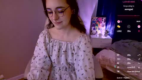 Snapshot of elizabeth_milller chatting on July 10, 2:38 am Lizzy online show from July 10, 2:38 am