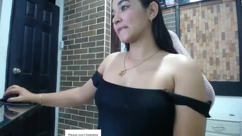Snapshot of elizabeth_sweetty chatting on November 7, 12:16 pm Elizabeth online show from November 7, 12:16 pm
