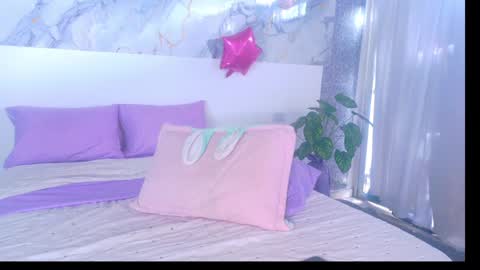 Lizzy online show from April 26, 7:44 pm