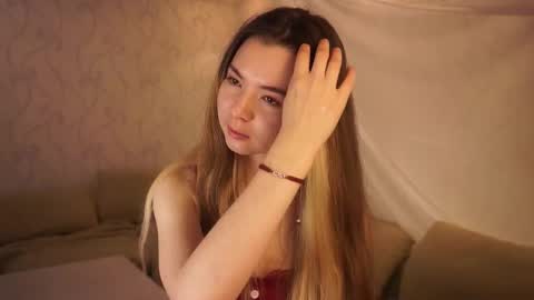 Snapshot of elizabethennals chatting on October 24, 4:47 pm Elizabeth online show from October 24, 4:47 pm