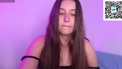Snapshot of elizabethliones01 chatting on July 11, 8:55 pm instgram aly leiv17 ---- Im model-independent online show from July 11, 8:55 pm