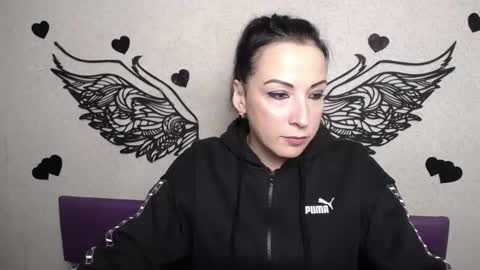 ElizabethSho online show from February 13, 6:37 pm