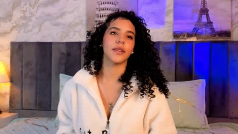 elii online show from March 14, 12:10 pm