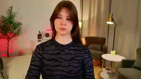 Eliza online show from June 17, 1:45 pm