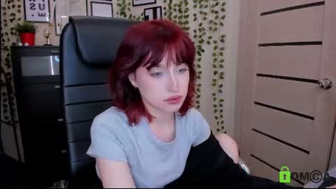 Eliza online show from August 4, 10:56 pm