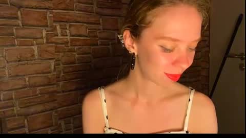 Snapshot of elizastorm chatting on July 15, 6:35 pm Eliza online show from July 15, 6:35 pm