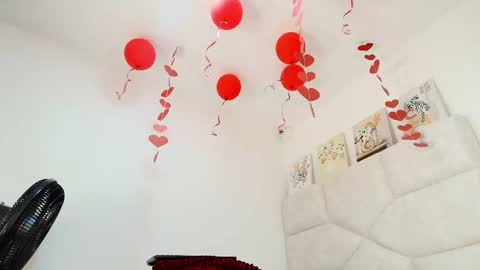 Eliza online show from March 4, 12:11 pm