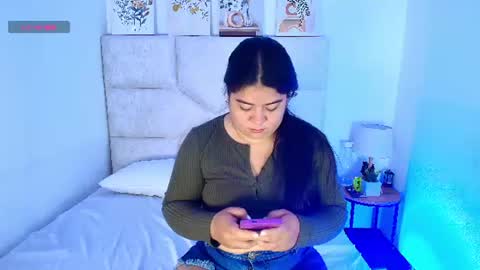Snapshot of elizawiliamst chatting on June 29, 12:27 pm Eliza online show from June 29, 12:27 pm